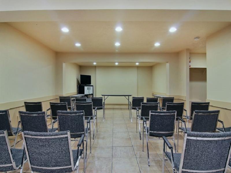 Red Roof Inn Albuquerque - Midtown Екстер'єр фото