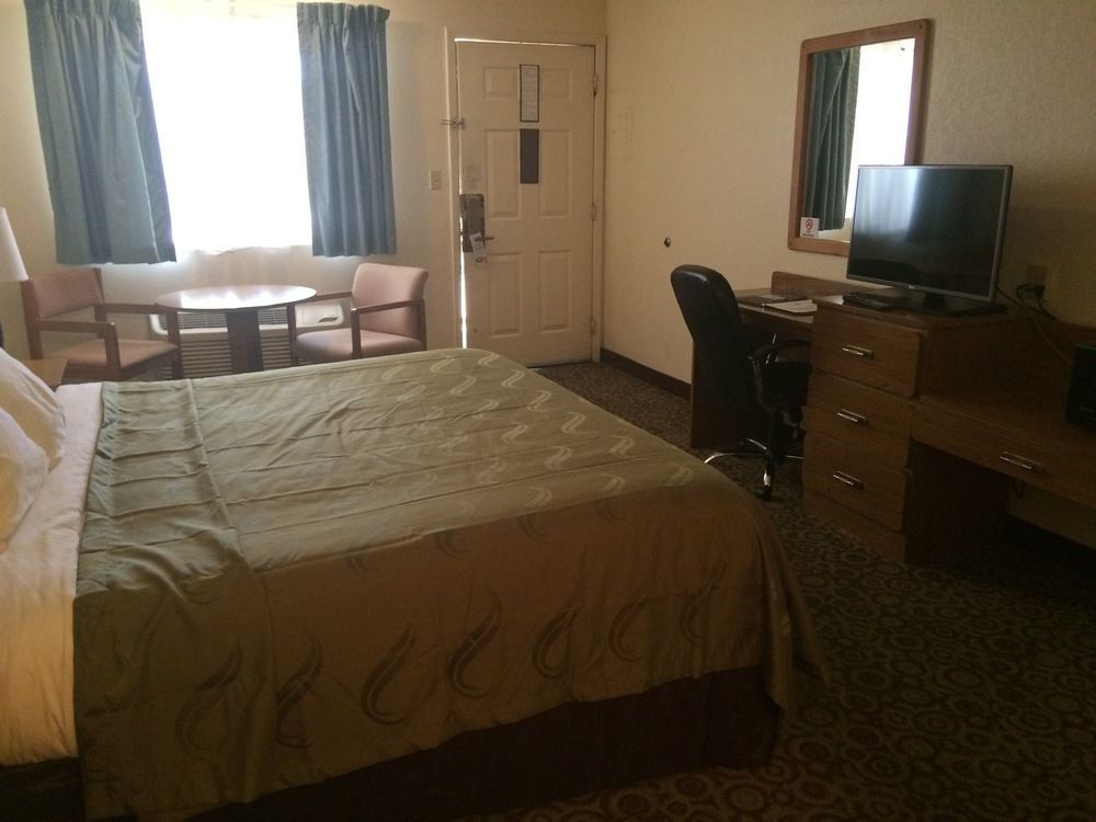 Red Roof Inn Albuquerque - Midtown Екстер'єр фото