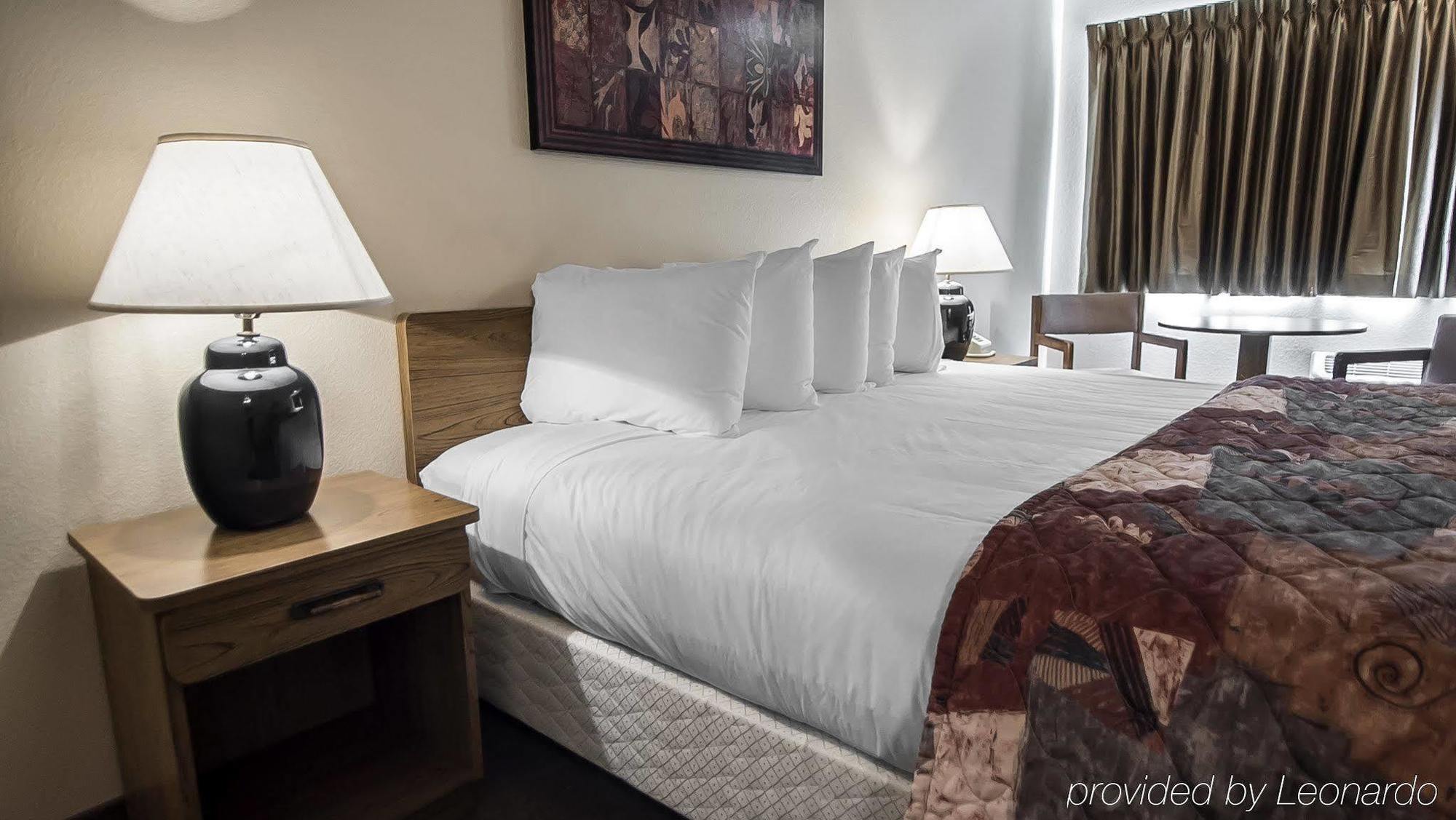 Red Roof Inn Albuquerque - Midtown Екстер'єр фото